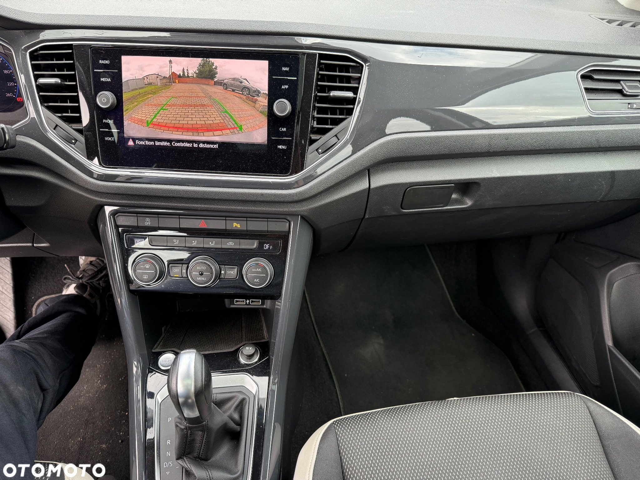 Volkswagen T-Roc 1.5 TSI ACT Premium DSG - 10