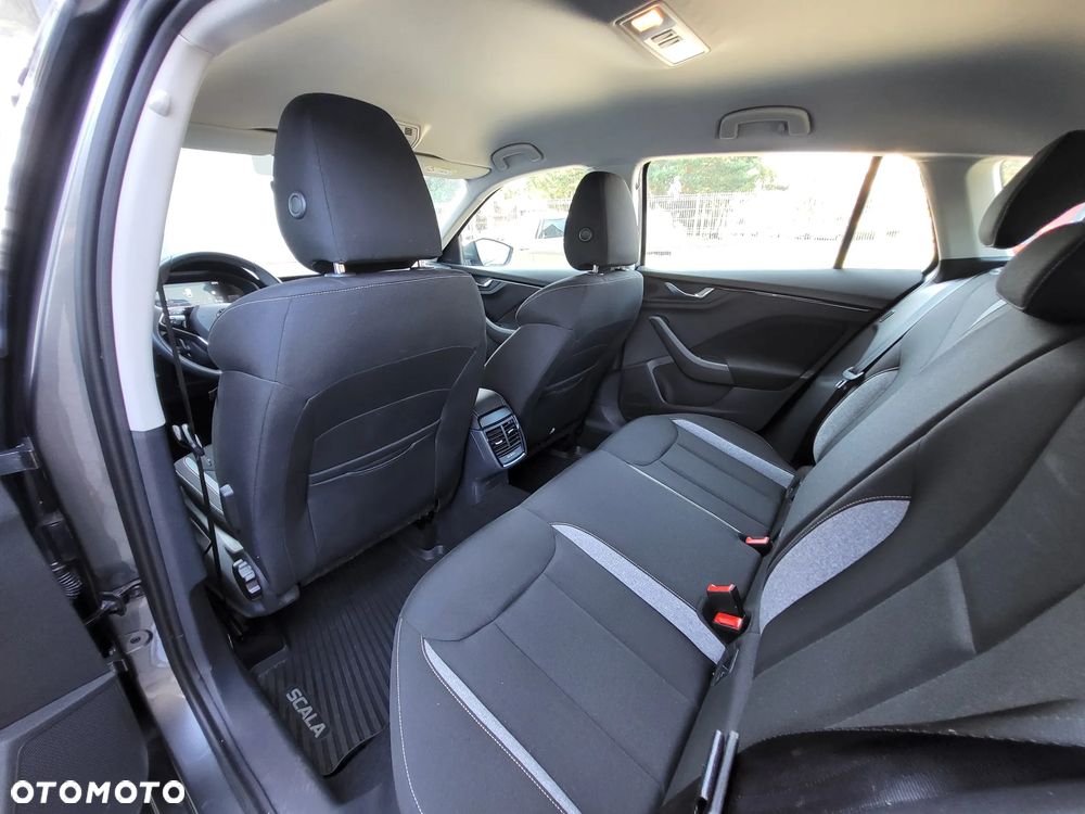Skoda Scala 1.5 TSI Selection DSG - 24