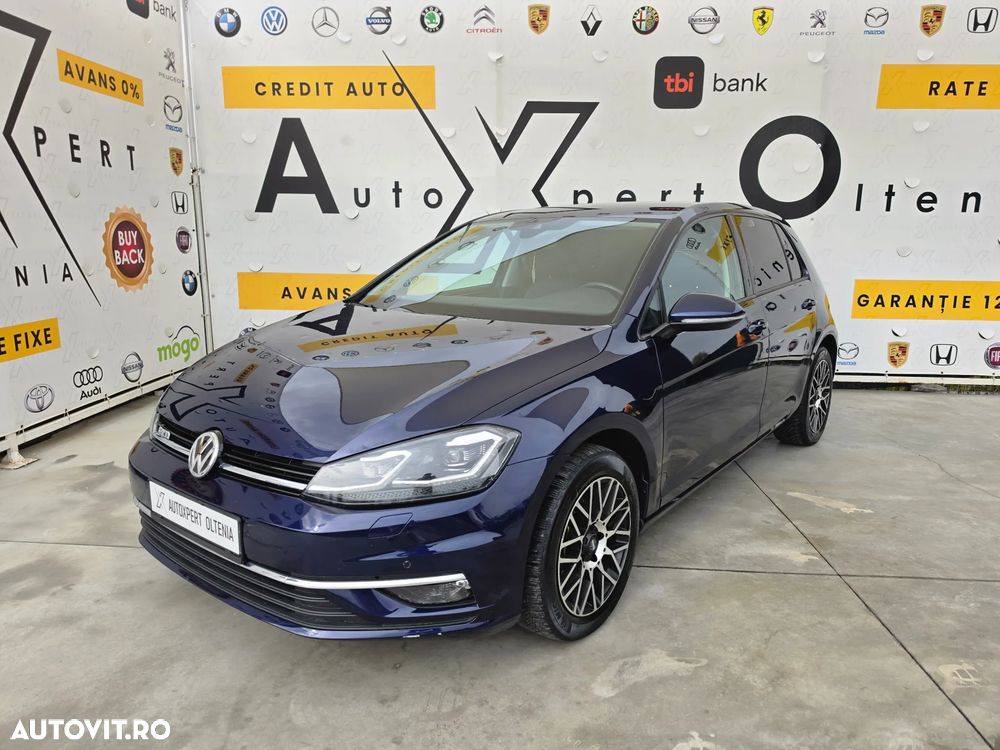 Volkswagen Golf - 2