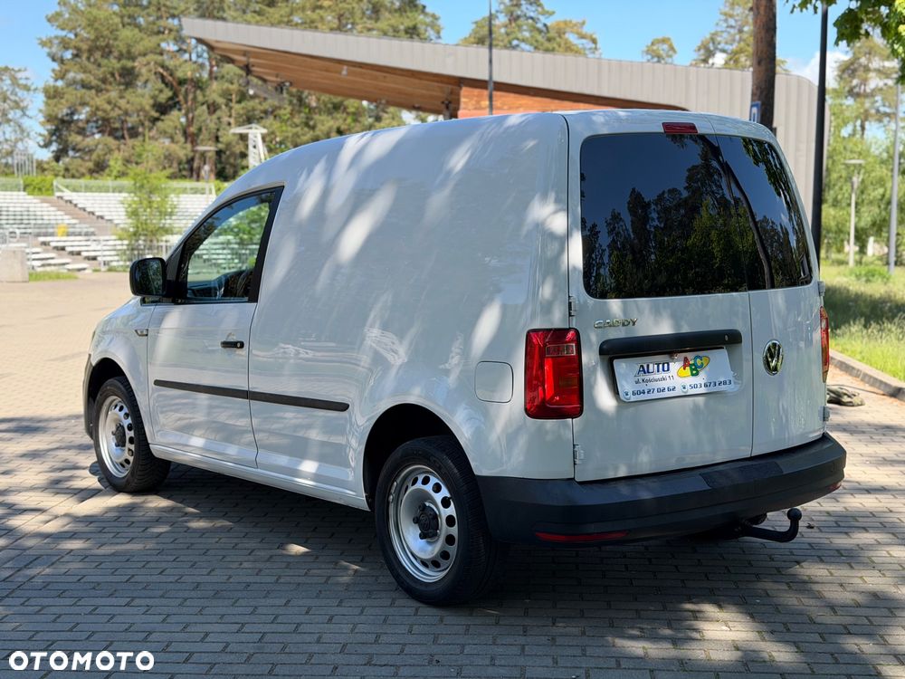 Volkswagen Caddy - 4