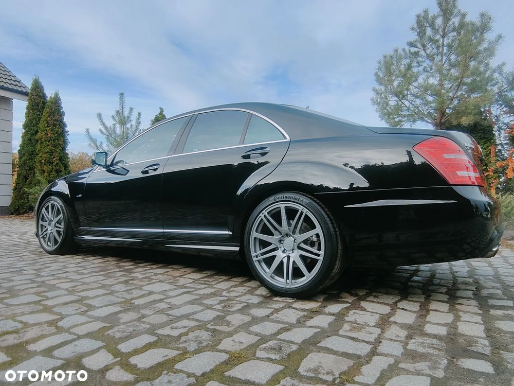 Mercedes-Benz Klasa S 500 4Matic BlueEFFICIENCY 7G-TRONIC - 12