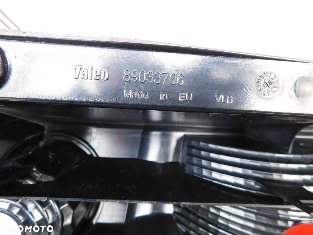 VW Crafter lampa prawa tył od pasażera 06-16r Oryginał Valeo - 6