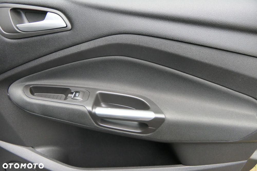 Ford C-MAX 1.5 EcoBoost Start-Stop-System Titanium - 35