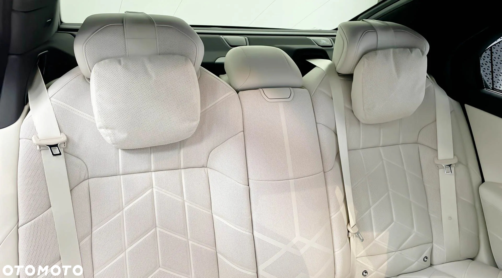 BMW Seria 7 - 21