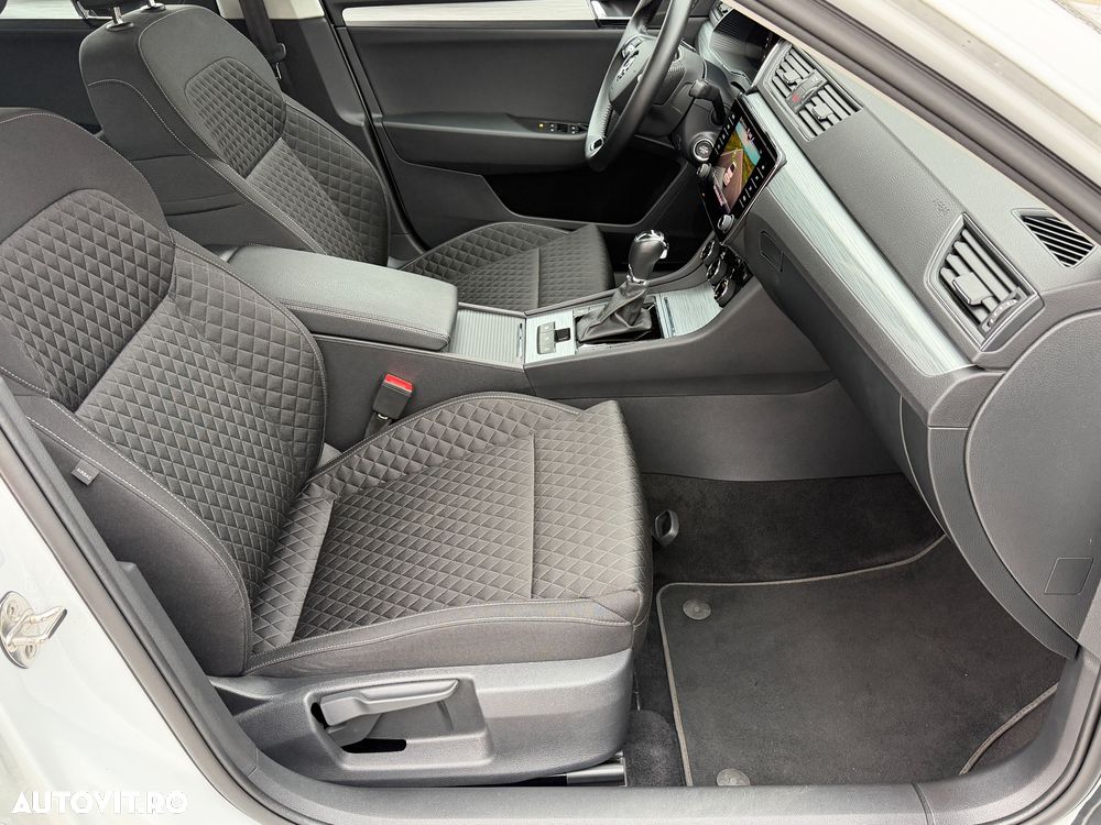 Skoda Superb 2.0 TDI DSG Essence - 14