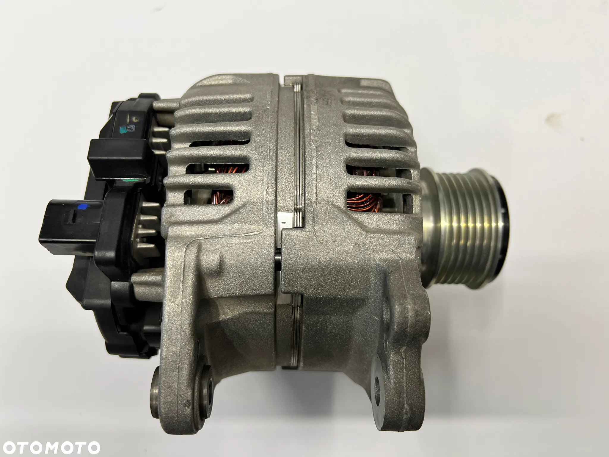 Audi ,Seat ,Vw 1,9TDi 2,0Benz alternator Bosch 038903024D - 5