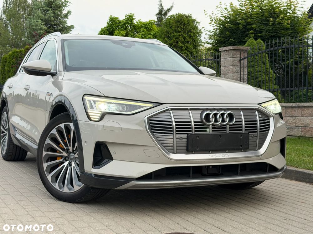 Audi e-tron 55 Quattro Advanced - 6