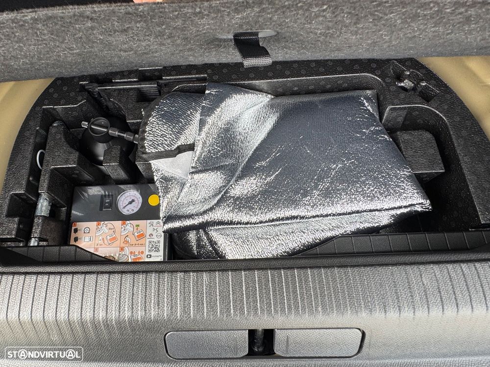 Peugeot e-2008 GT - 30