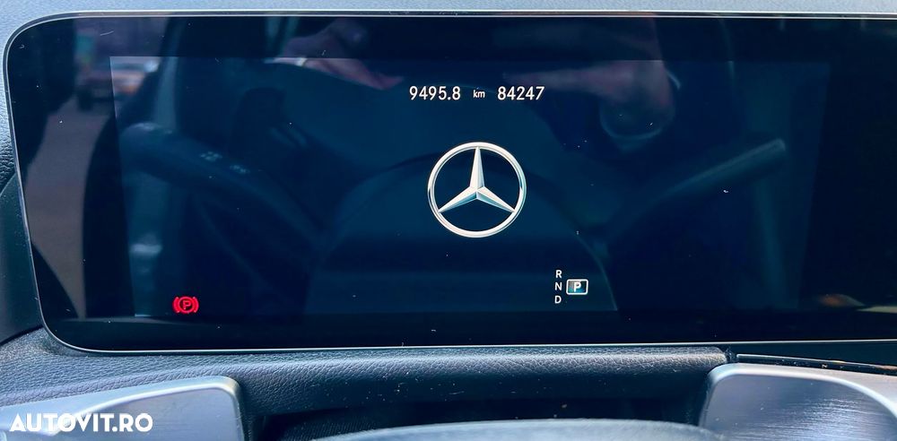 Mercedes-Benz GLB - 38