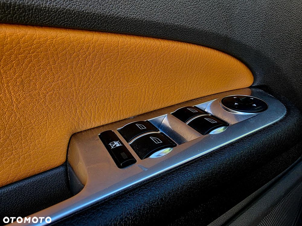 Ford Focus 2.0 TDCi DPF Sport - 10