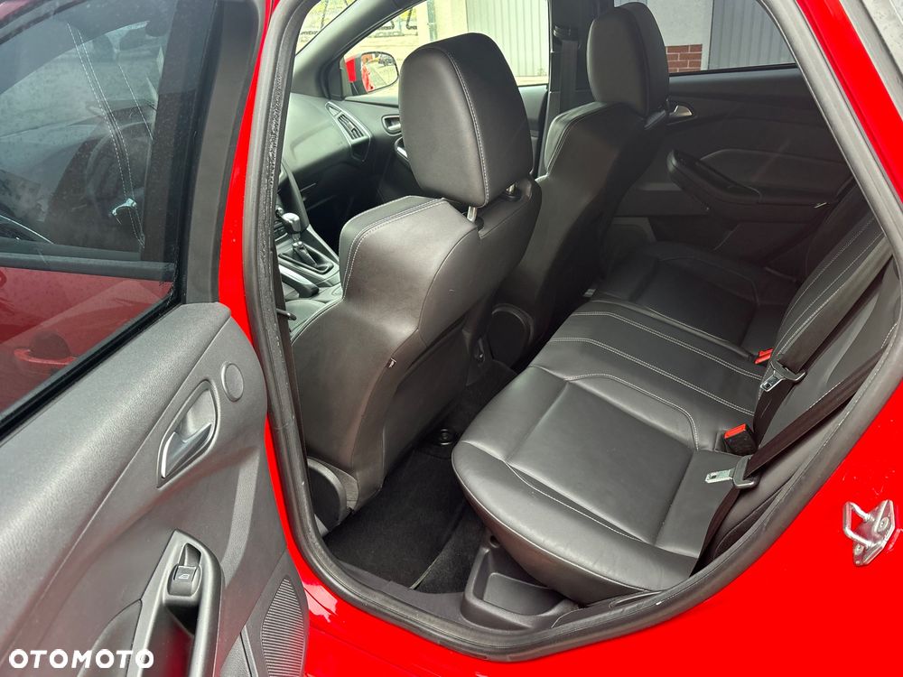 Ford Focus 2.0 EcoBoost ST mit Leder-Sport-Paket - 29
