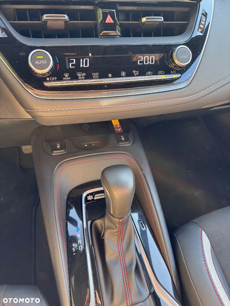 Toyota Corolla - 19