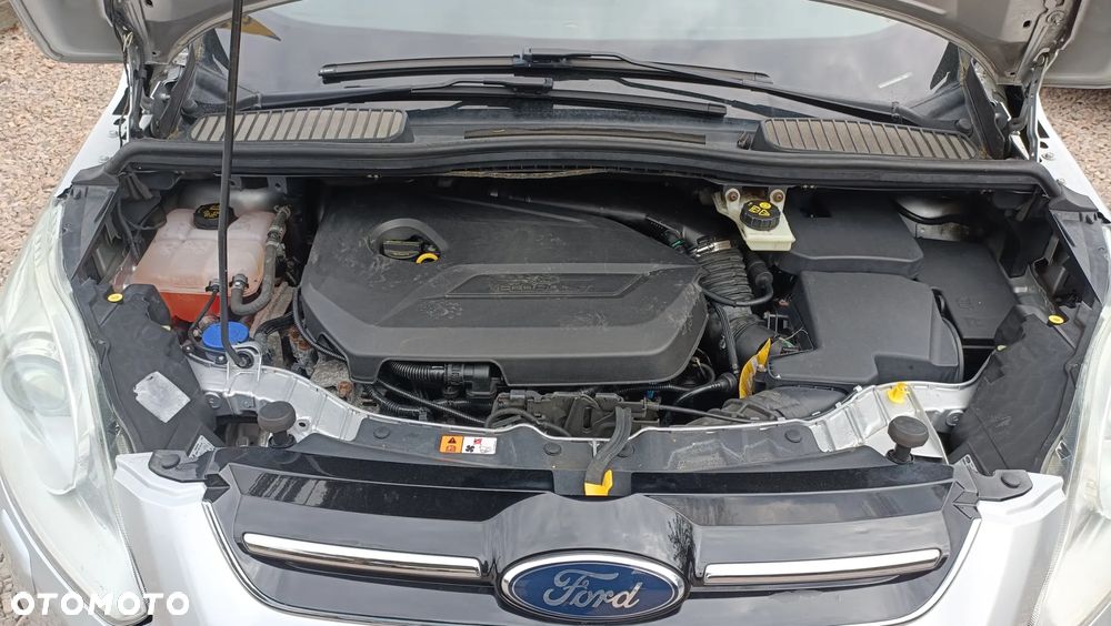 Ford C-MAX - 19