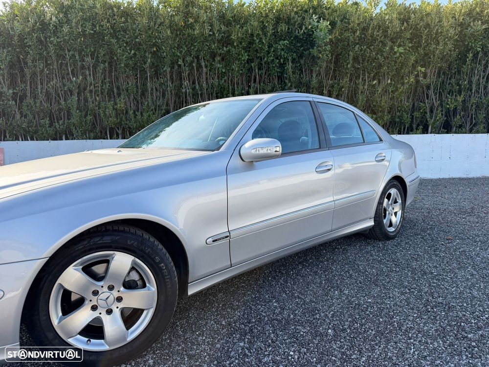 Mercedes-Benz E 220 CDI Avantgarde - 20