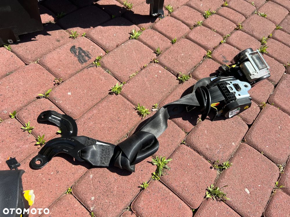 DESKA KONSOLA KOKPIT PODUSZKA PASY VW GOLF 6 VI PLUS - 7