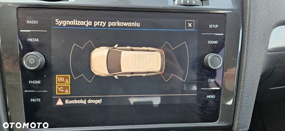 Volkswagen Golf VII 1.6 TDI BMT Trendline - 25