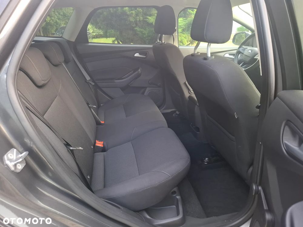 Ford Focus - 16
