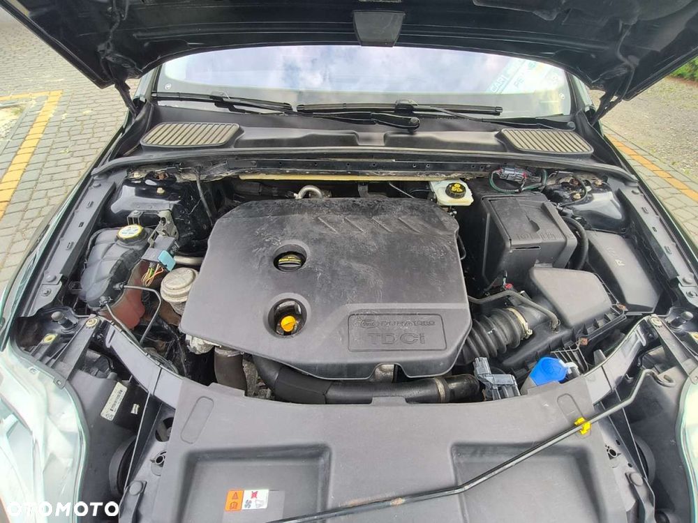 Ford Mondeo - 17