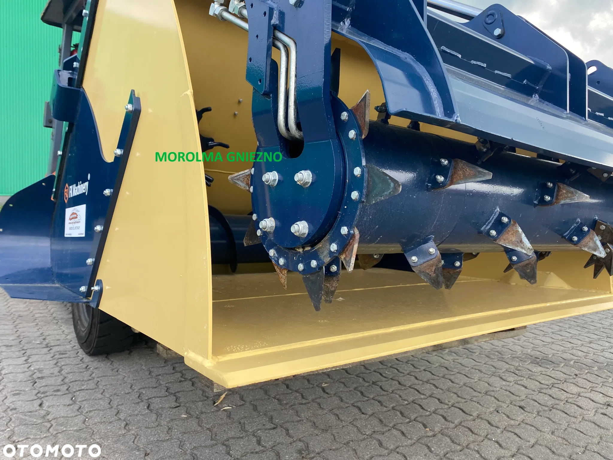Szufla (łyżka) ślimakowa objętościowa z frezem hydraulicznym i nożami dokręcanymi KOŁASZEWSKI moc. JCB Q-Fit ( 2 silniki ) - 3