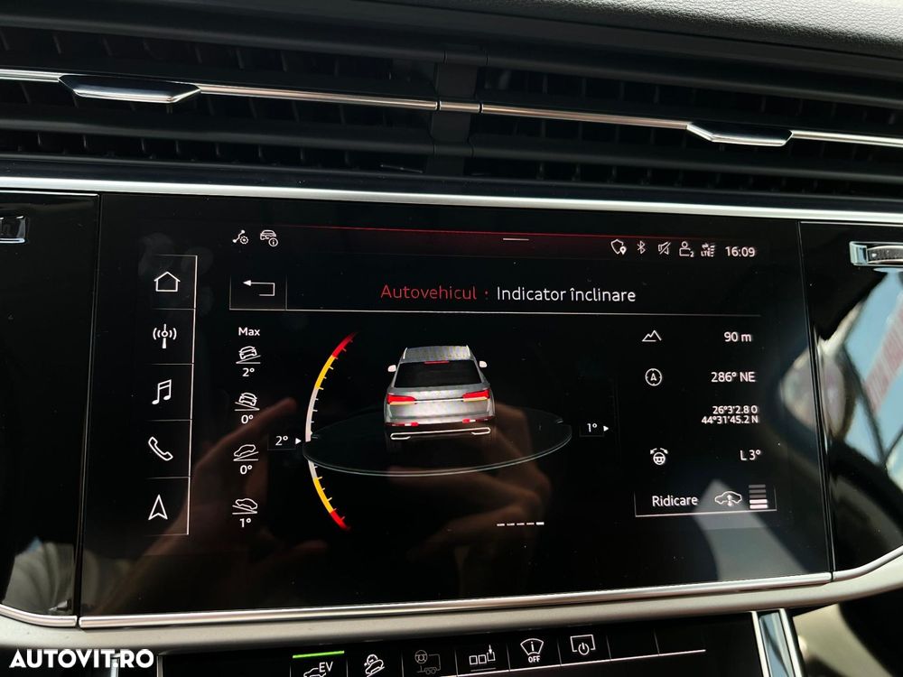 Audi Q7 - 30