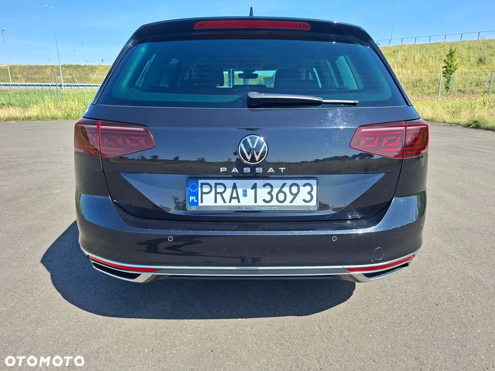 Volkswagen Passat 2.0 TDI EVO Elegance DSG - 38