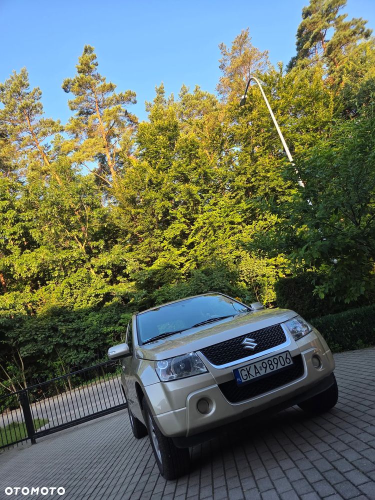 Suzuki Grand Vitara 1.6 Comfort - 12