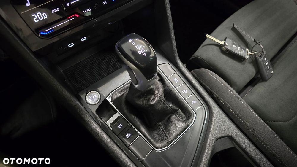 Volkswagen Tiguan 1.5 TSI EVO Elegance DSG - 22