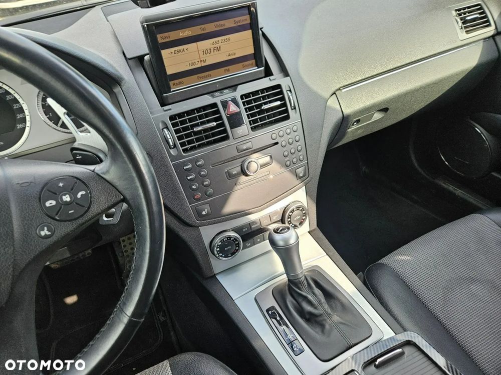Mercedes-Benz Klasa C 350 Avantgarde - 11