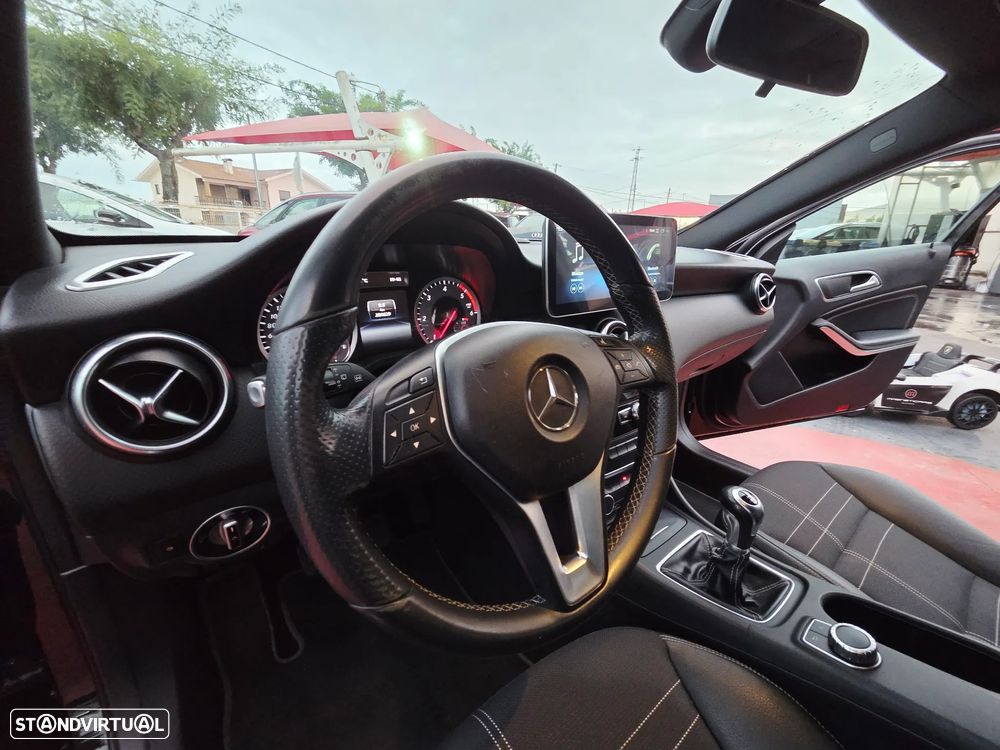 Mercedes-Benz A 200 CDi BE Urban - 13