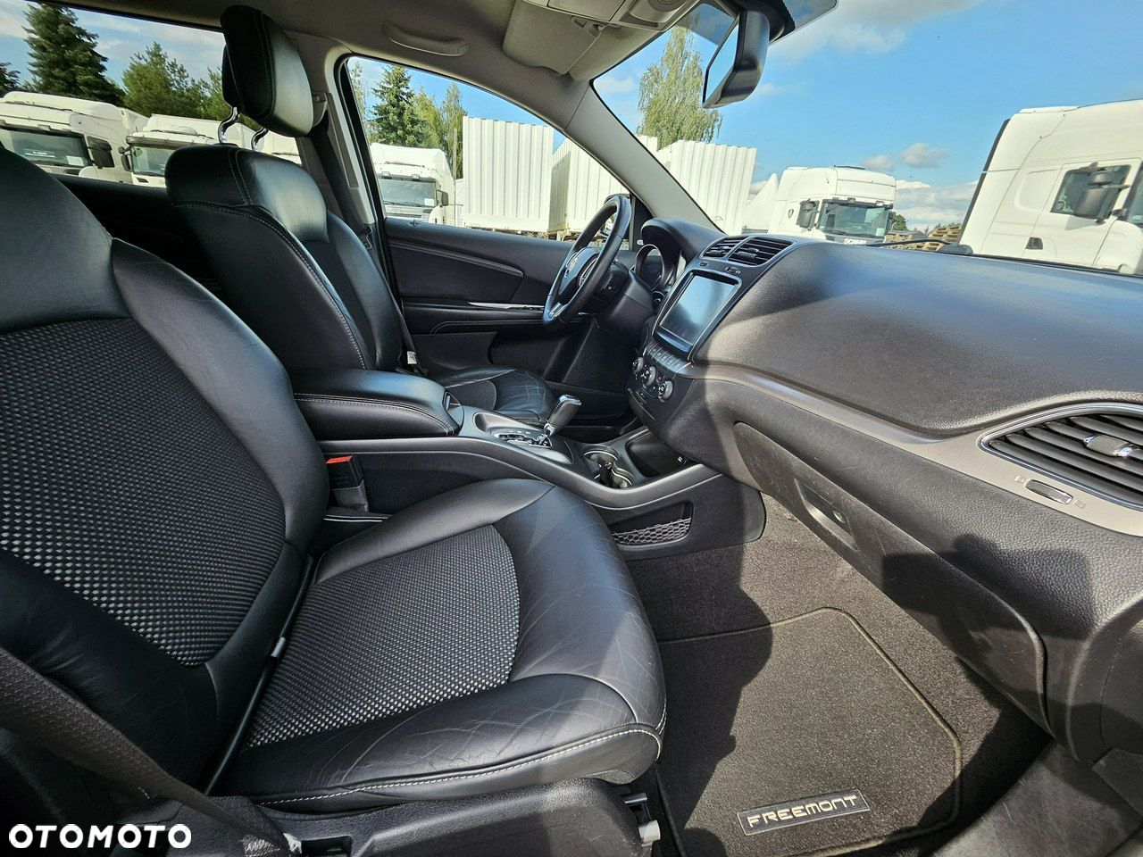 Fiat Freemont 2.0 Multijet Black Code AWD - 17