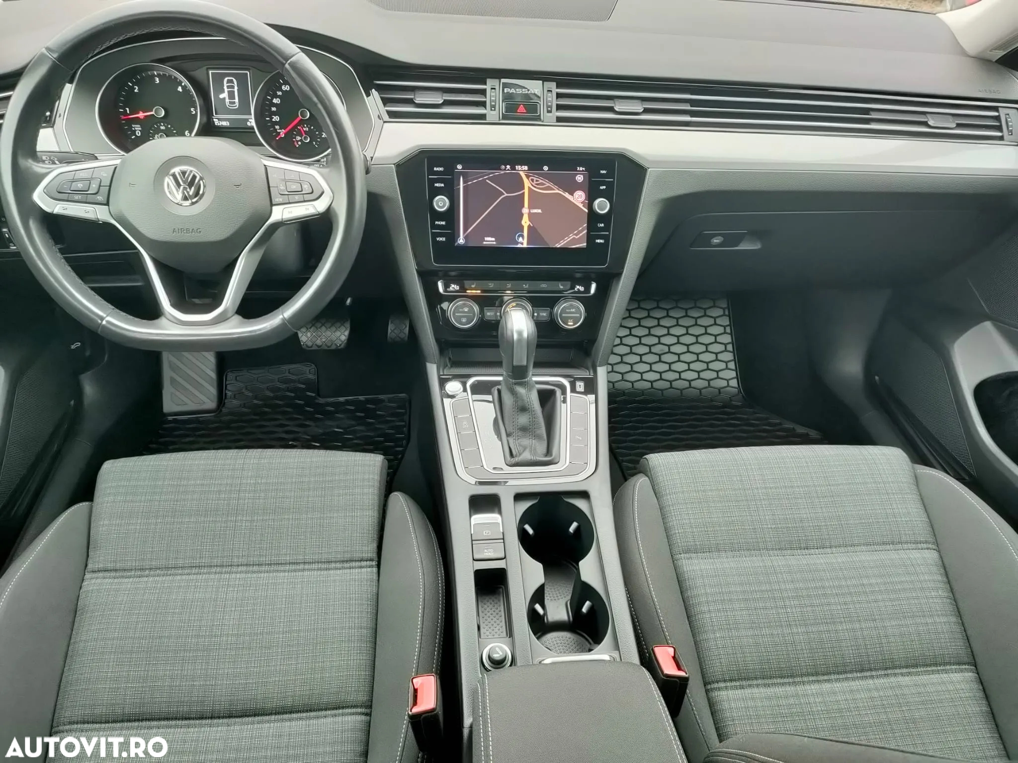 Volkswagen Passat 2.0 TDI DSG Comfortline - 8