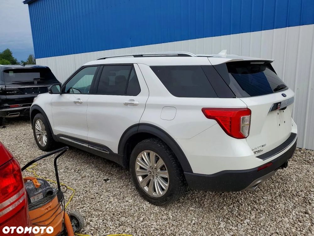 Ford Explorer - 4