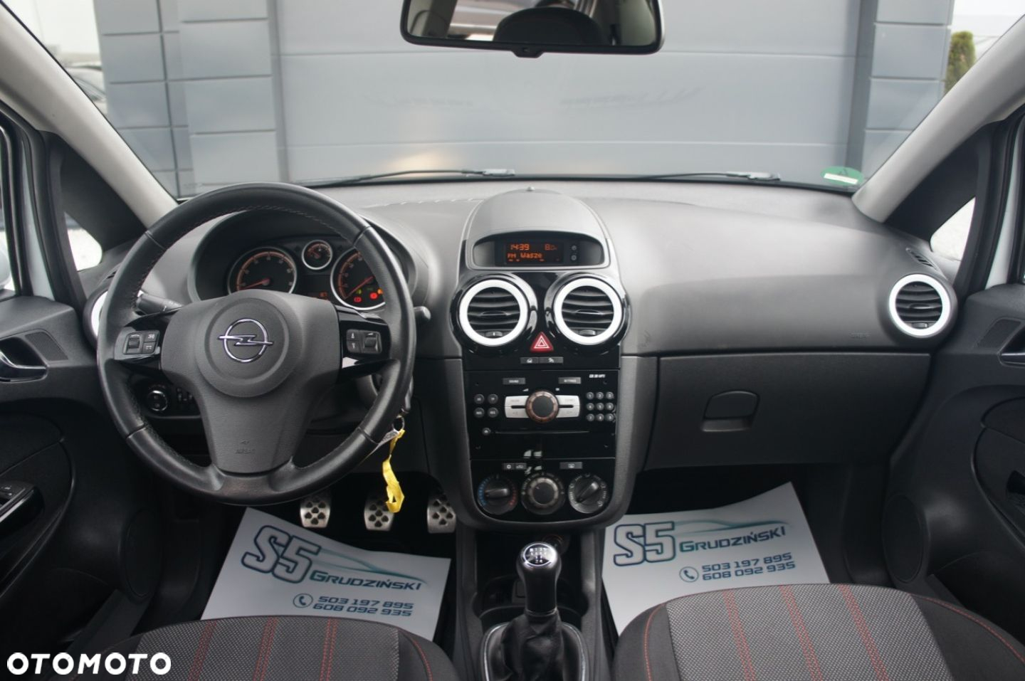 Opel Corsa - 8