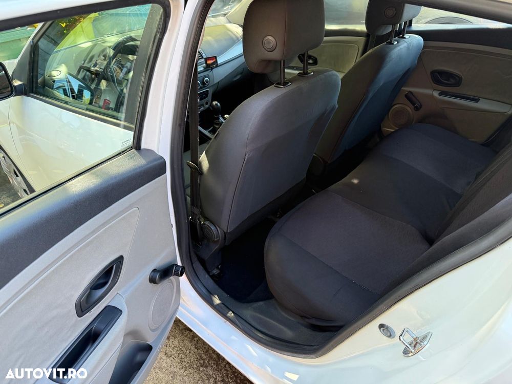 Renault Megane - 8