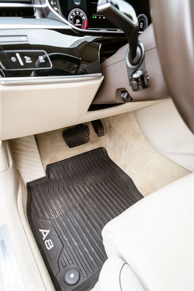Audi A8 55 TFSI mHEV Quattro Tiptr - 28