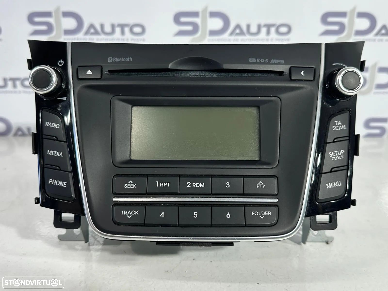Rádio - Hyundai i30 (2014) - 1