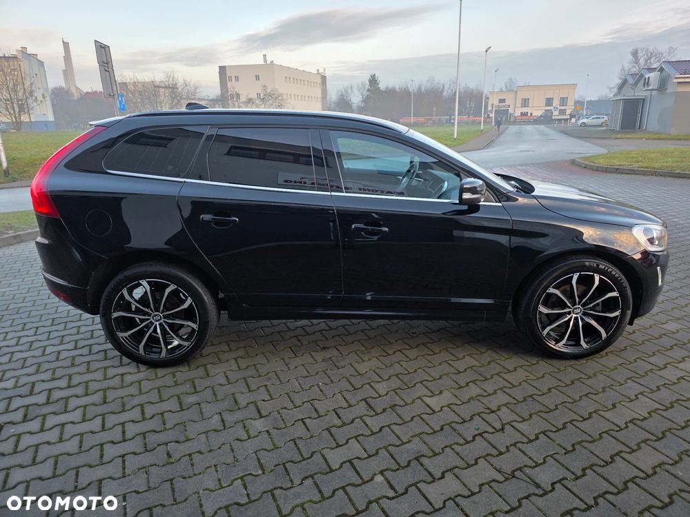 Volvo XC 60 - 8