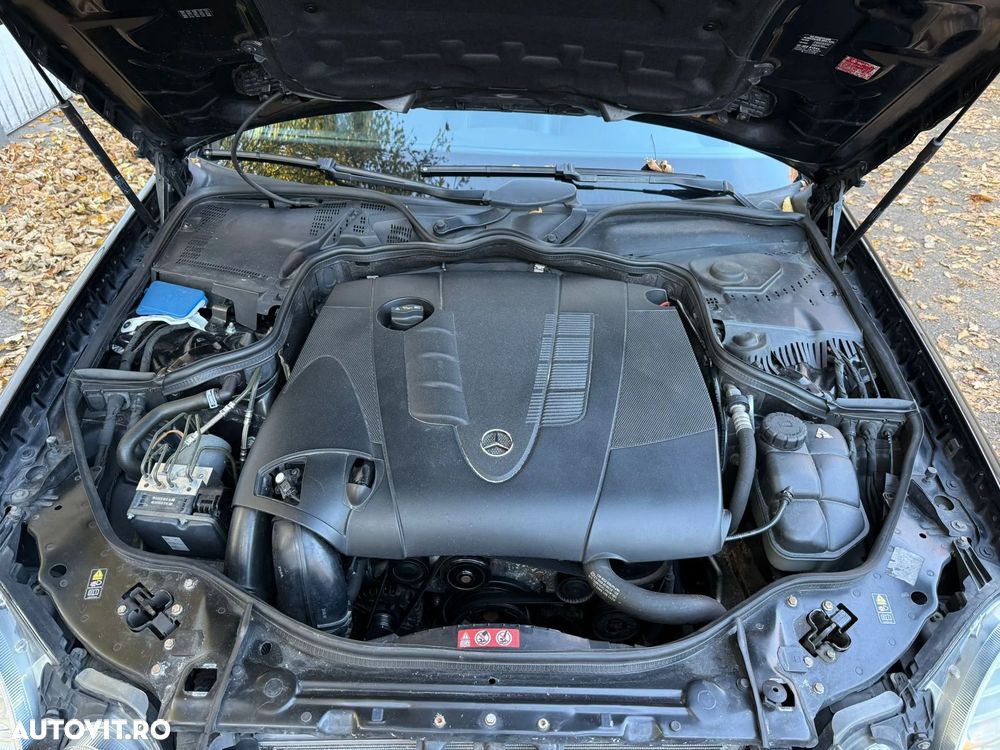 Mercedes-Benz E 220 CDI - 18