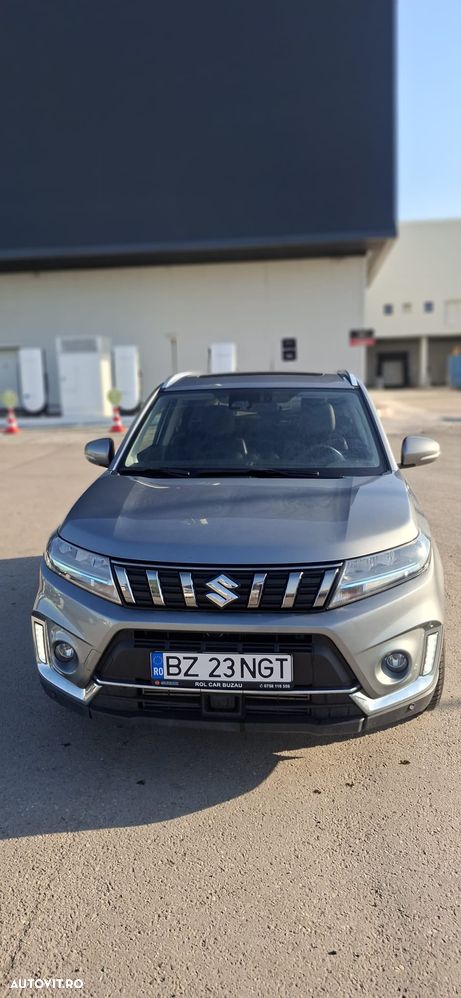 Suzuki Vitara 1.4 Boosterjet AllGrip MHEV Luxus - 8