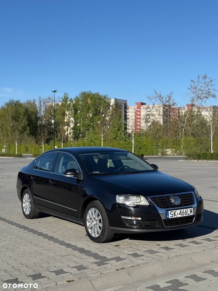 Volkswagen Passat 1.8 TSI Comfortline - 4