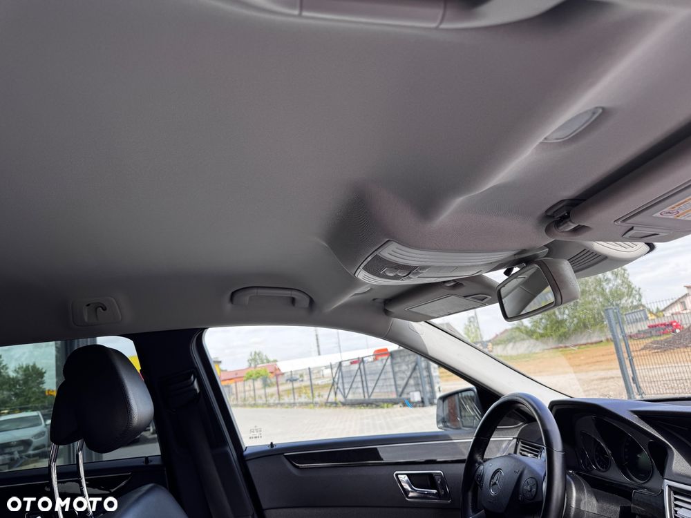 Mercedes-Benz Klasa E 250 CDI DPF BlueEFFICIENCY 7G-TRONIC Avantgarde - 30