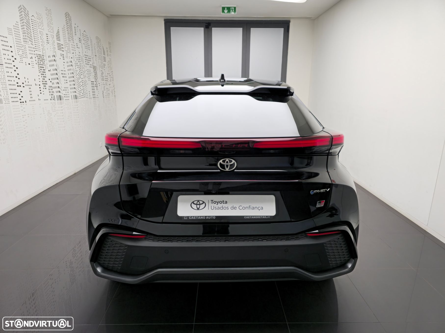 Toyota C-HR - 4