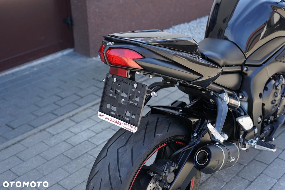 Yamaha FZ - 7