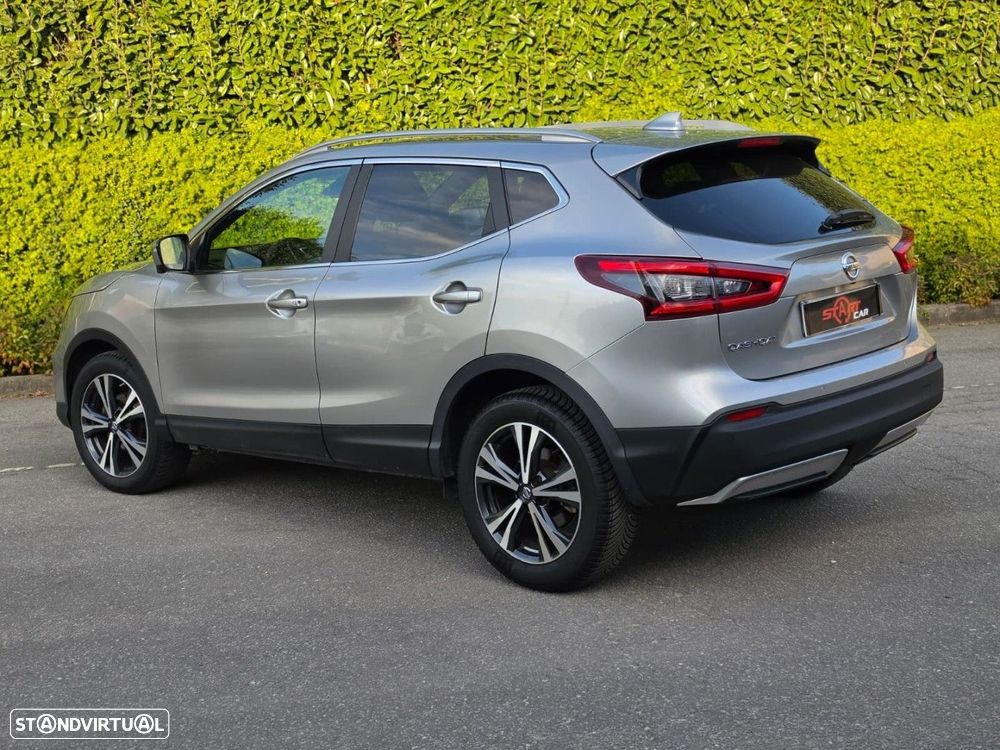 Nissan Qashqai 1.5 dCi N-Connecta - 2