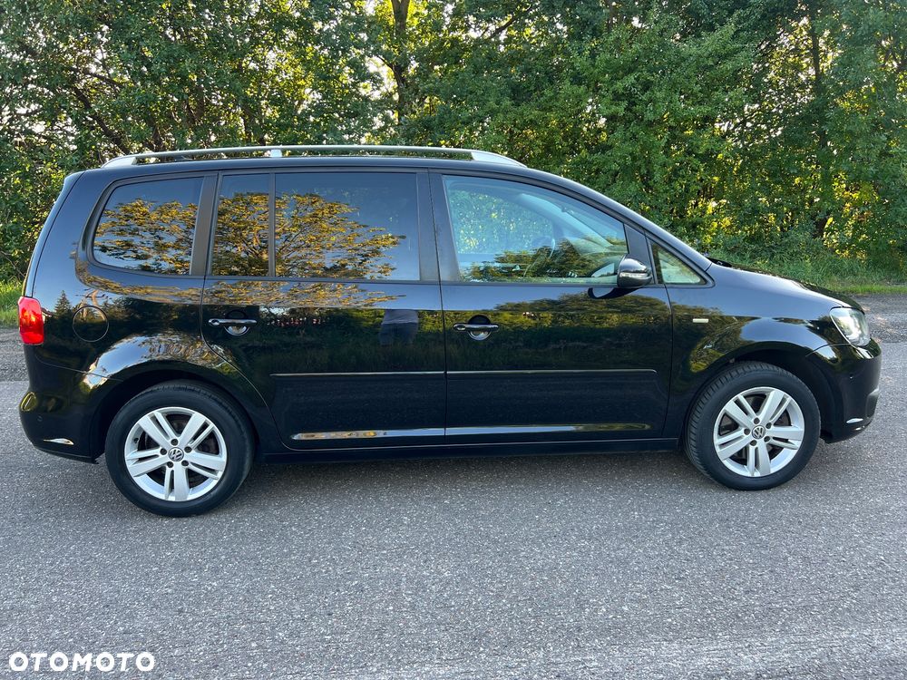 Volkswagen Touran 2.0 TDI DPF Highline Perfectline DSG - 8