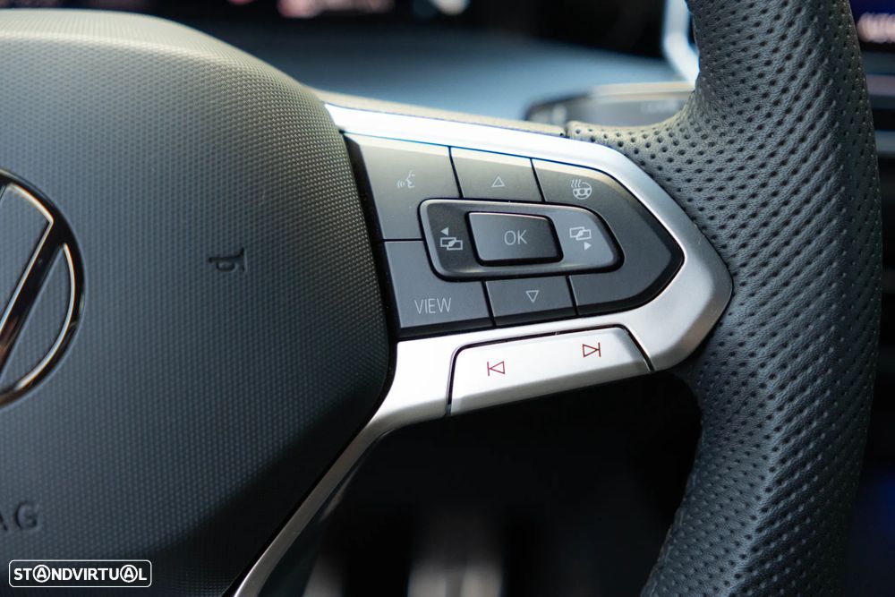 VW Golf Variant 1.5 TSI OPF R-Line - 25