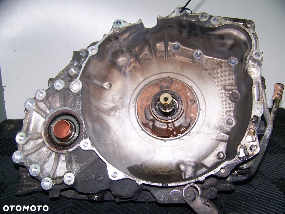 VOLVO XC90 2.4 D5 SKRZYNIA OBUDOWA 30783229 TF80SC - 1