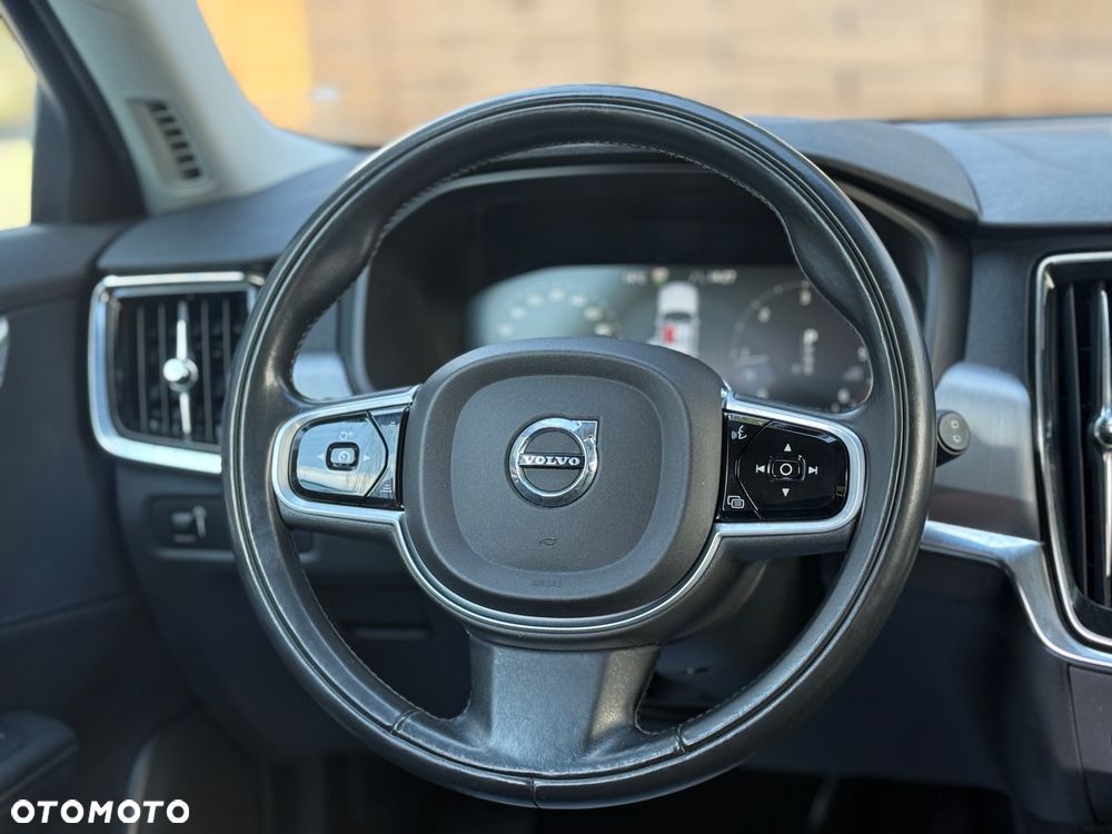 Volvo V90 D3 AWD Geartronic Momentum - 23