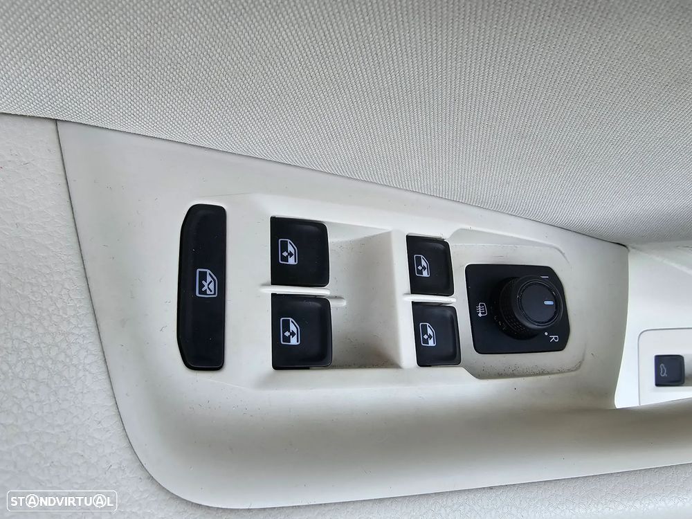 VW Passat Variant 2.0 TDI Confortline - 7
