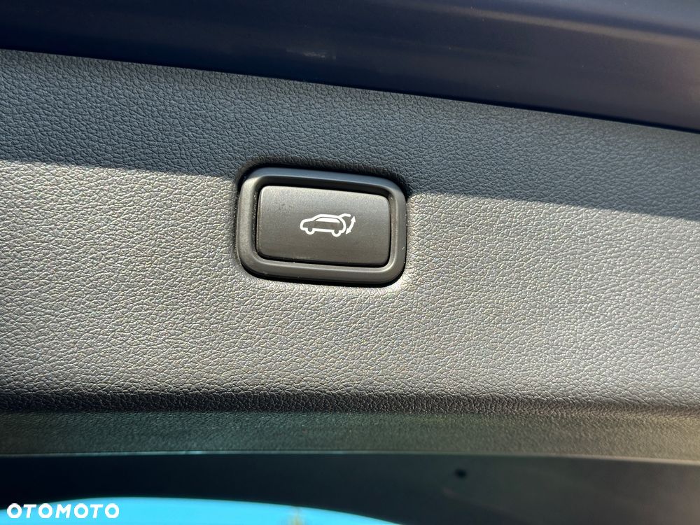Hyundai Tucson 1.6 Turbo 4WD Premium - 23